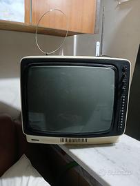 Televisore vintage Mivar bianco e nero anni 70-80