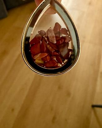 Ciondolo con diaspro rosso