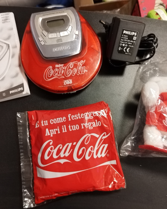 BOTTIGLIE, LETTORE CD, ORSETTO della COCA-COLA