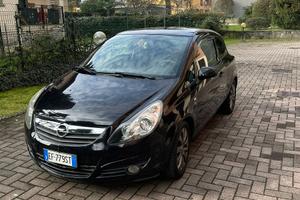 Opel Corsa 1.2 Neopatentati