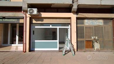 Locale commerciale Decimomannu