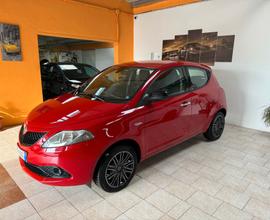 Lancia Ypsilon 1.2 69 CV 5 porte S&S Platinum