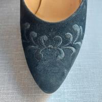 decollete scamosciate