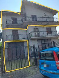 Villetta bifamiliare con garage