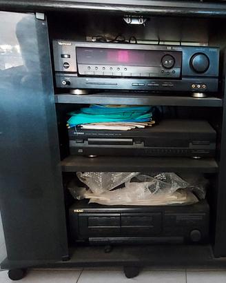 Impianto Hi-fi con mobile