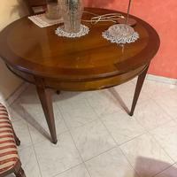 Tavolo in legno