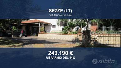 Immobile in asta di 322 m² con più di 5 locali a S