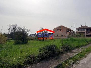 Terreno di 840 m² a Falciano del Massico