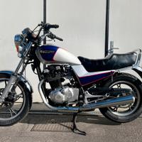 Suzuki Tempter Gr650 iscritta al registro storico
