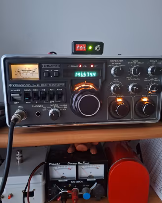 Kenwood ts 700s