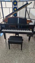 Pianoforte coda YAMAHA GC1 DISKLAVIER
