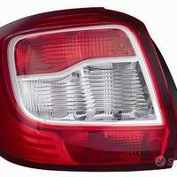 Fanale fanalino post.eriore dacia sandero 2013