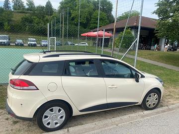RENAULT CLIO SPORTER