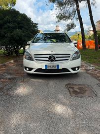 Mercedes-benz B 180 CDI Automatic Premium