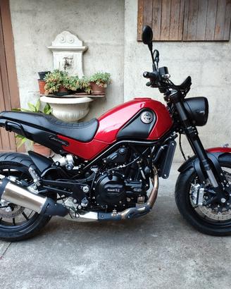 Benelli Leoncino 500