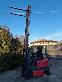 S148 - Carrello elevatore Toyota 18 q