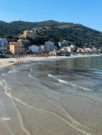 Appartamento Centro con Balconata vivibile