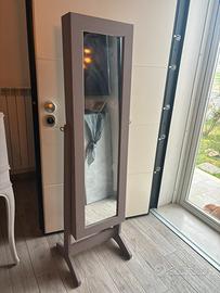 Specchiera/ toeletta organizer: si apre con chiave