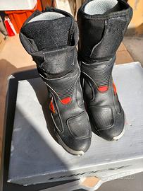 stivali moto Dainese