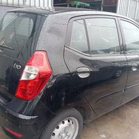 HYUNDAI i10 anno 2011 5 porte cilindrata 1086 KW50
