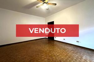 3 LOCALI A ALBANO SANT'ALESSANDRO