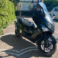 Tmax 500 pari al nuovo