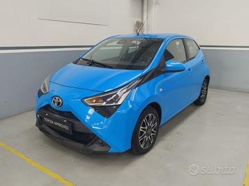 TOYOTA Aygo II 2018 5p - Aygo 5p 1.0 x-play 72cv