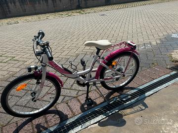 Bicicletta  ragazze ( n.20 ruote)