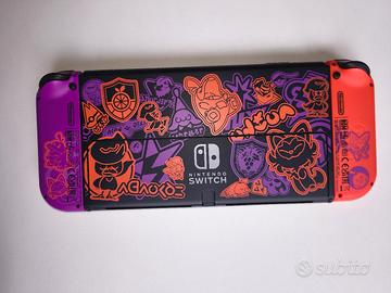 Nintendo Switch OLED Edizione Scarlatto e Violetto