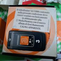 Cellulare LG U880 TRE