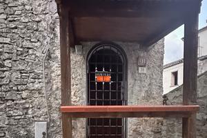 Vendita CASA RISTRUTTURATA A CARPINONE -IS-Molise