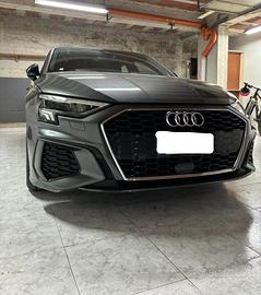 Audi a 3 30 tdi s tronic s line con tetto panorico
