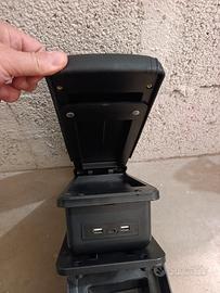 Bracciolo in pelle nera con cuciture grigie per Se