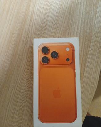Iphone 17 pro 256 gb 100% batteria