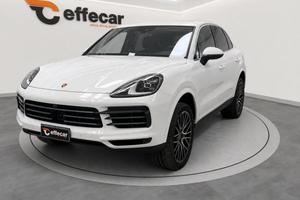 PORSCHE Cayenne 3.0 V6