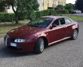 Alfa Romeo GT 1.9 Jtd