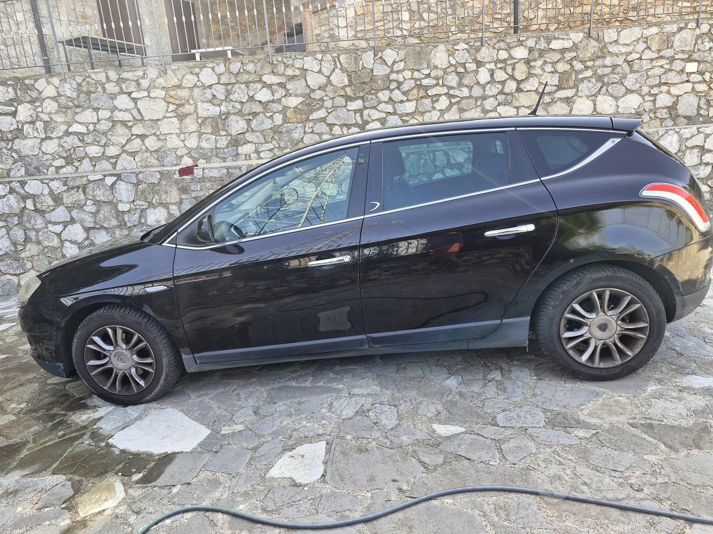 Lancia Delta 2013 photo 4