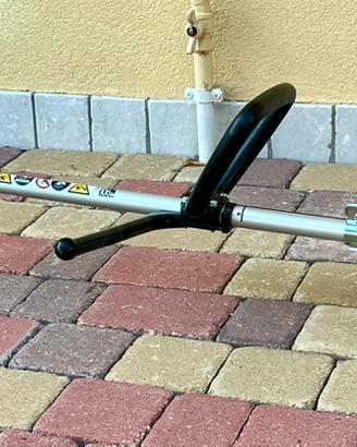 Decespugliatore bordatore Echo SRM-222ES