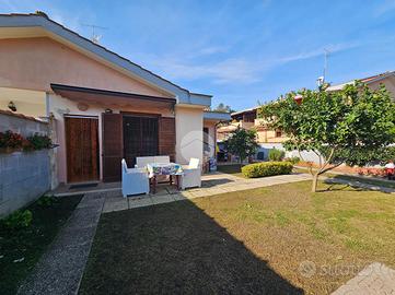 PORZIONE DI QUADRIFAMILIARE A ARDEA