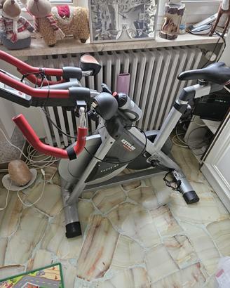 Cyclette spinning kettler
