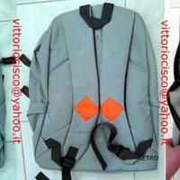 Zaino overland grigio chiaro con inserti arancioni