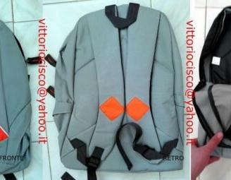 Zaino overland grigio chiaro con inserti arancioni