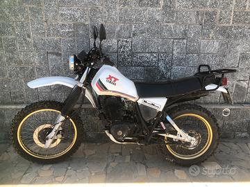 Yamaha XT550
