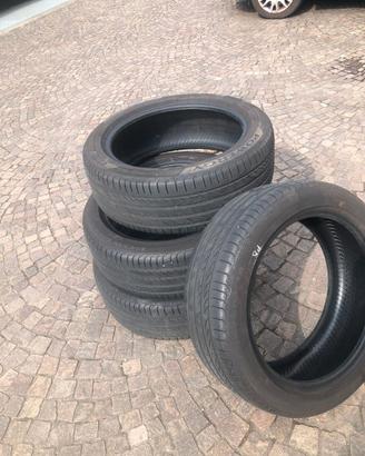 Gomme 215/50 R18 92W PIRELLI usate