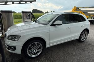 Audi Q5 2.0 tdi 170cv