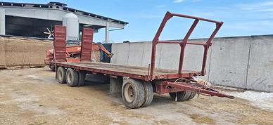 Rimorchio pianale agricolo 3 assi con rampe