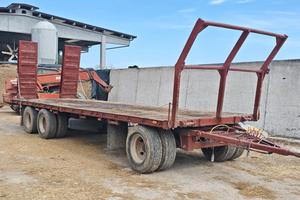 Rimorchio pianale agricolo 3 assi con rampe