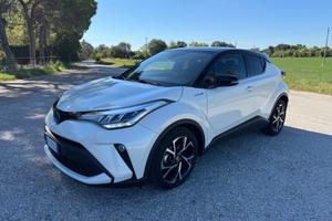 Toyota C-HR 2.0 Hybrid E-CVT Style
