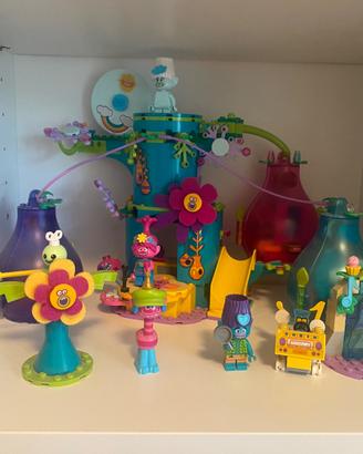 Set Lego Trolls 41255 Festa al Villaggio Pop
