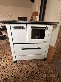 Stufa cucina a legna